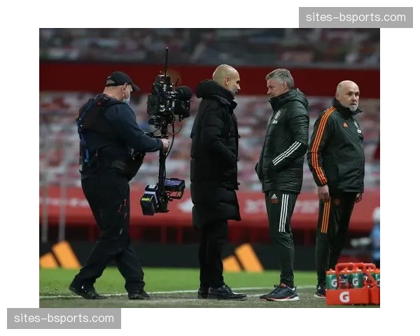 库尼亚姆伯莫舍什科三人组合 形成良好战术平衡与配合默契